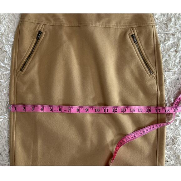 Loft Women's Size 6 Petite Tan Zip Pocket Knee Length Straight Skirt #0596 - Picture 10 of 10
